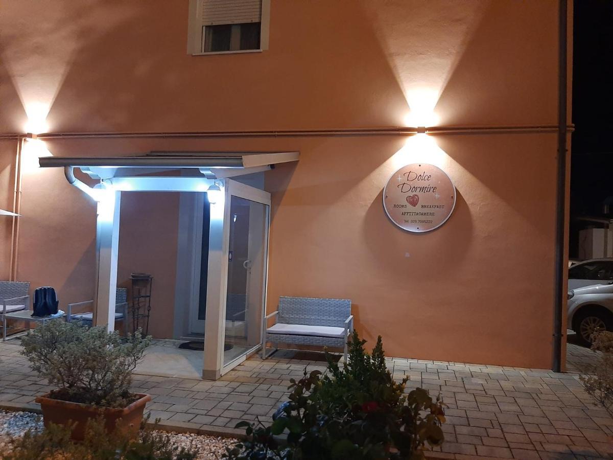 Dolce Dormire Civitanova 西维尔诺瓦·马尔凯 外观 照片